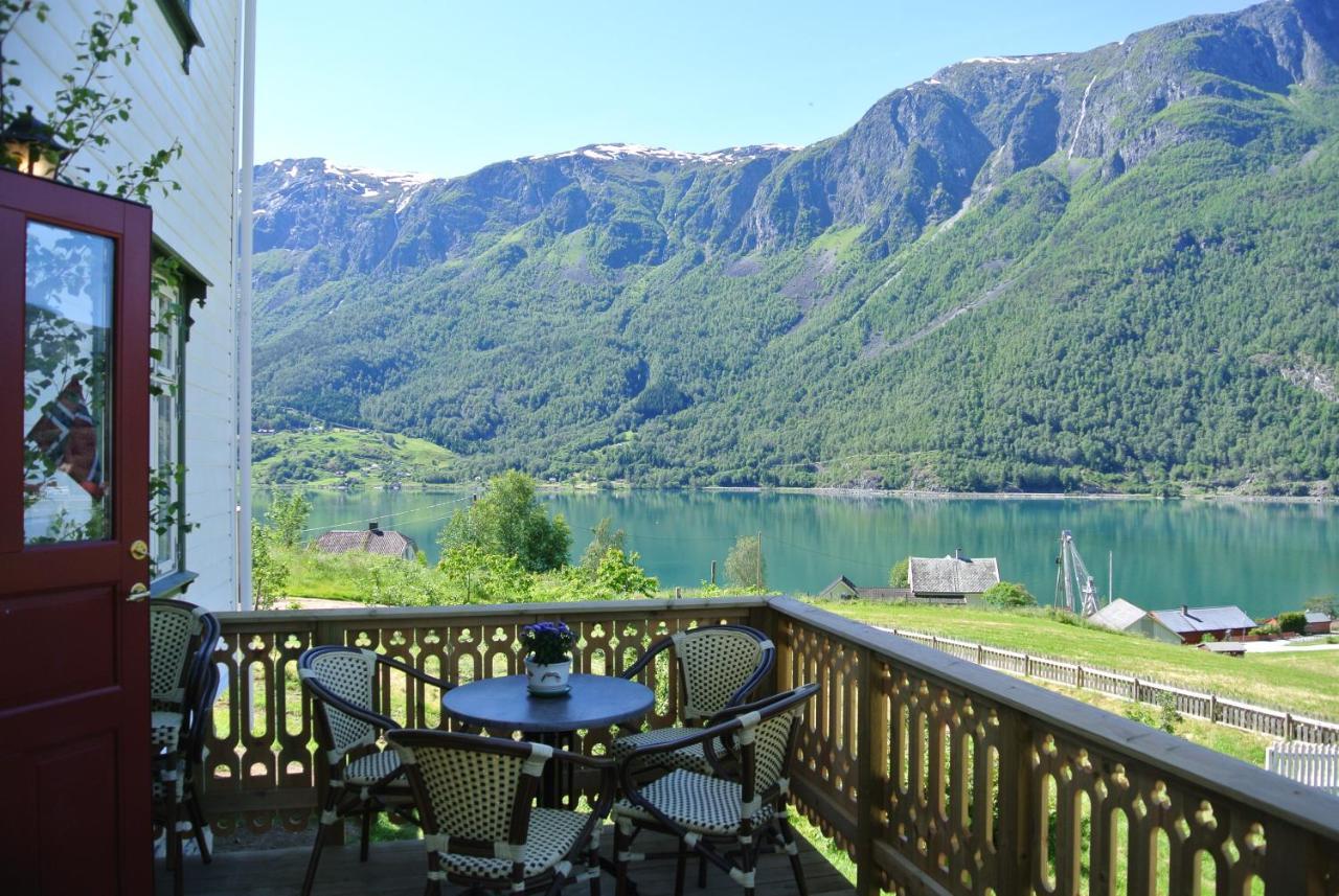 Eide Gard Hotell Skjolden Exteriör bild