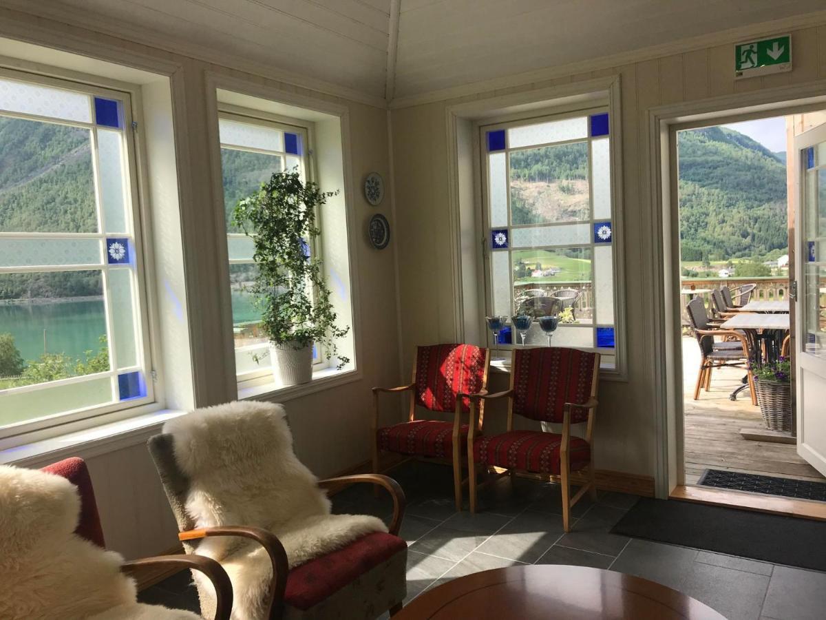 Eide Gard Hotell Skjolden Exteriör bild