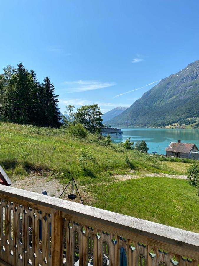 Eide Gard Hotell Skjolden Exteriör bild